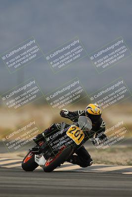 media/Nov-15-2025-Race Pace (Sat) [[8de605a2d8]]/Non Verified Riders (1st 20 Minutes)/Turn 4 (1010am)/